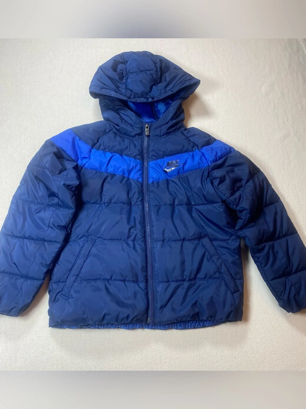 Nike Kids Hooded Winter Puffer Jacket size 7